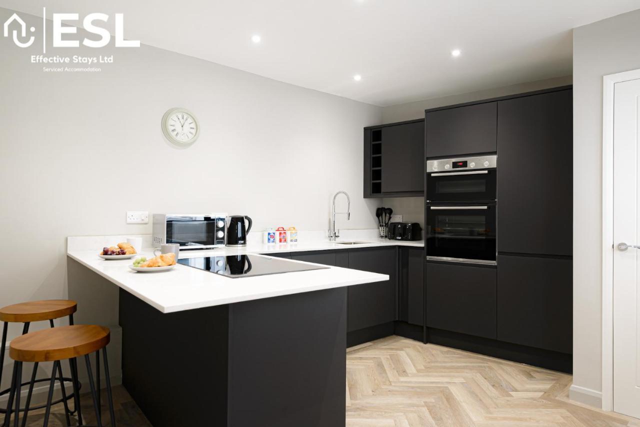 שרוסברי Comfy Modern 2 Bedroom Duplex Apartment With Sun Terrace מראה חיצוני תמונה